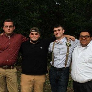 Meet your Posher, Cody